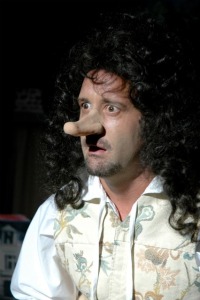 Robert Kropf en Cyrano de Bergerac © www.what.org