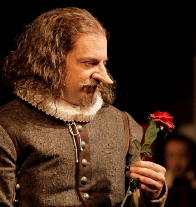 Jeffrey Bean en Cyrano © Michal Daniel
